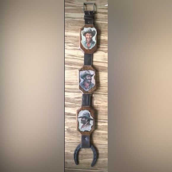 Vintage Cowboy Belt Buckle with Wood Frame - Picture 2 of 6